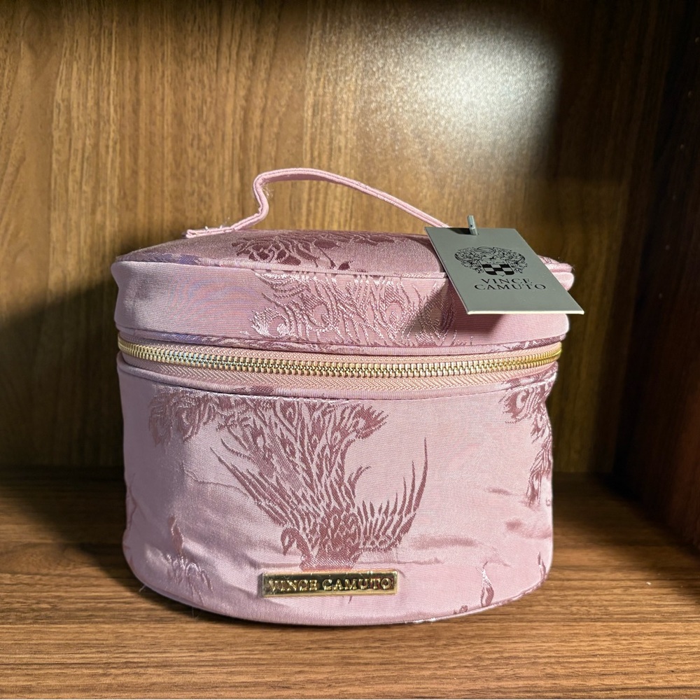 Vince Camuto Embossed Lilac Fabric Cosmetic Makeup Storage Case